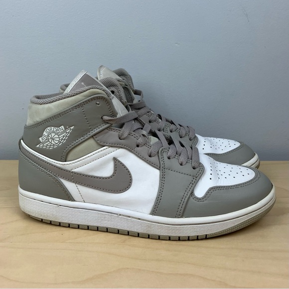 Jordan Other - Nike Air Jordan Retro 1 Mid Men’s Size 8.0 College Gray Basketball Shoes Beaters